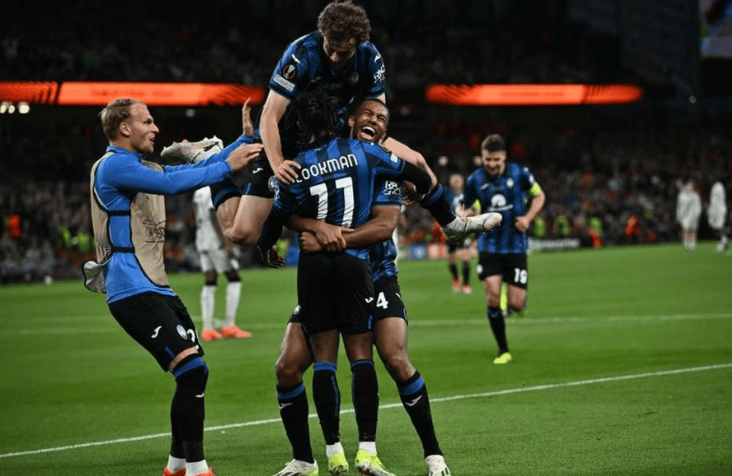 ayx-亚特兰大迎德甲关键赛,清晨回应争议,更衣室稳定,数据趋势出现新变化-ayx